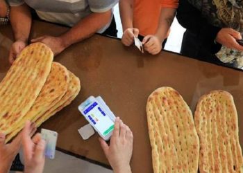 پاسخی کوتاه به دو سوال درباره مردمیسازی اقتصاد