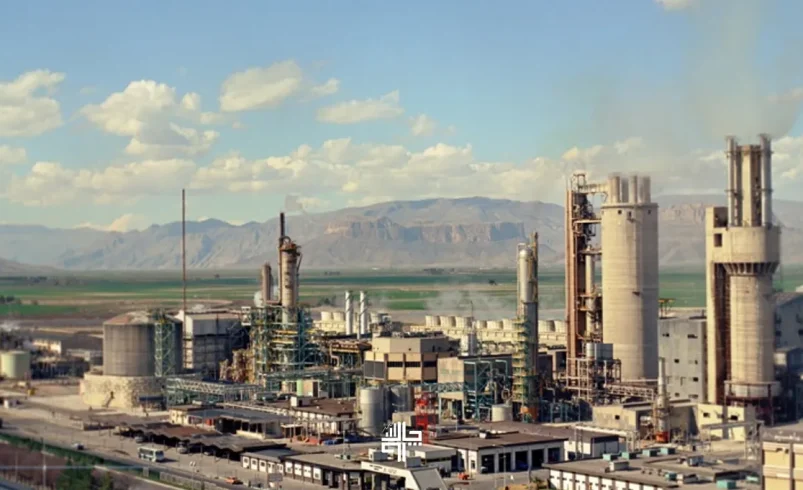 نمای هوایی شهر شیراز و جاذبه‌های تاریخی به‌عنوان نماد اقتصاد و گردشگری استان فارس