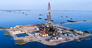 افزایش تولید آزادگان جنوبی به مرز ۱۹۰ هزار بشکه؛ گام جدید در تثبیت تولید غرب کارون