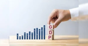 روایت یک سال پرتناقض در اقتصاد ایران | رشد ۱۴۰۳ مثبت شد، نیمه اول ۱۴۰۴ منفی؛ بودجه ۴۹۵۶ همت زیر سؤال