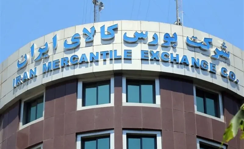 افزایش عرضه مواد اولیه صنایع پایین دست پتروشیمی