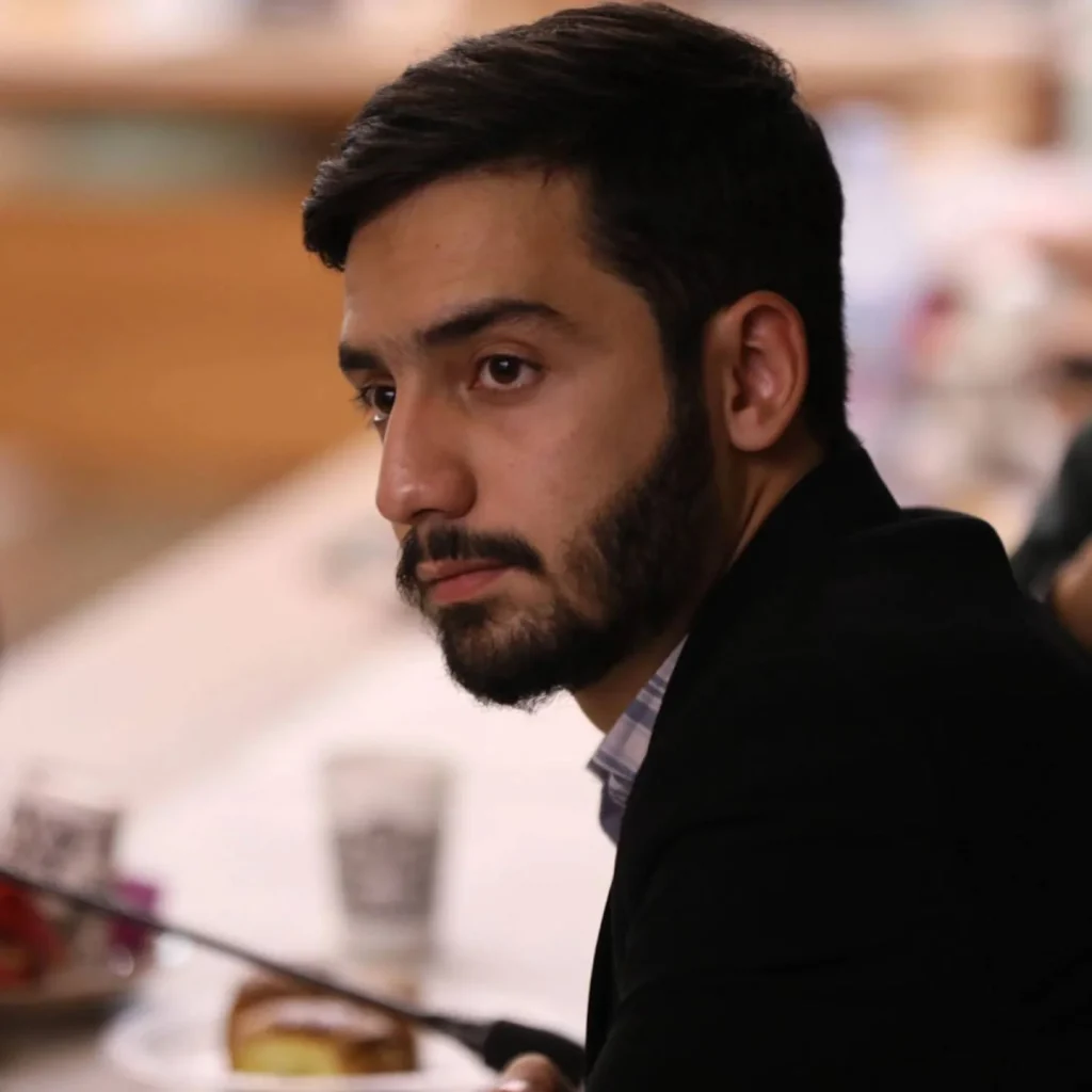 رضایی: محاصره دریایی فقط با تغییر مسیر خنثی نمی‌شود؛ باید ساختار تجارت خارجی ایران عوض شود