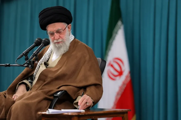 ایده آیت‌الله خامنه‌ای در نجات و حفظ تولید چه بود؟