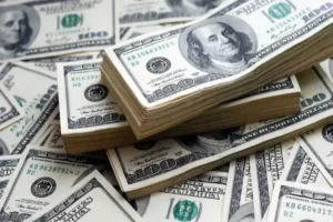 پیش‌‌بینی قیمت دلار دوشنبه ۱۹ مرداد ۱۴۰۵