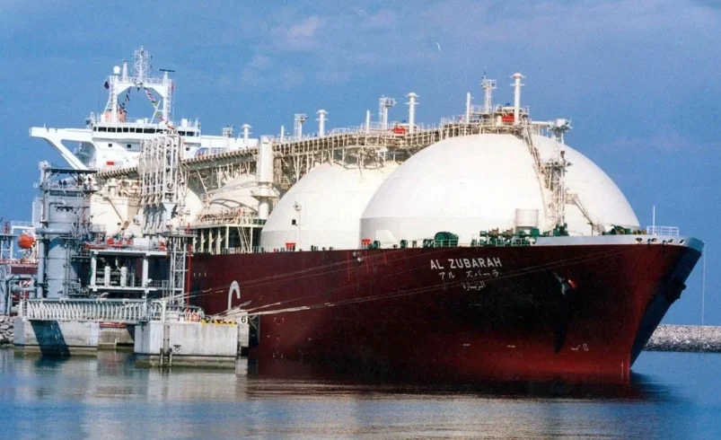 سقوط ۹۷ درصدی درآمد نفت و گاز قطر و بحران صادرات LNG از تنگه هرمز