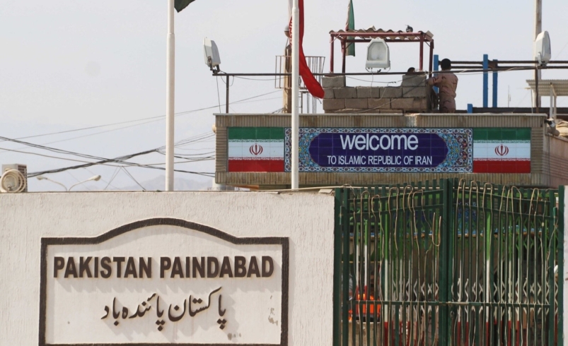 تحول جدید در ترانزیت کالا؛ تسهیل جابجایی بار از بندر گوادر پاکستان به ایران - چارسو اقتصاد