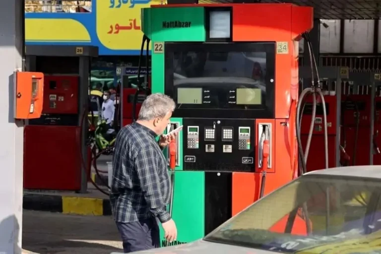 پرونده واردات بنزین چگونه بسته شد؟ کاهش ۱۱ میلیون لیتری مصرف با تغییر نرخ سوخت مازاد